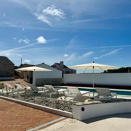 בית נופש Casa Do Patio, Casaspensadas Juncal (Leiria)