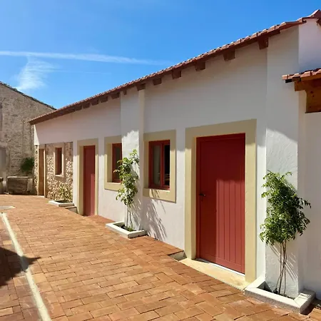 Casa Do Patio, Casaspensadas בית נופש