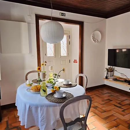 Casa Do Patio, Casaspensadas Juncal (Leiria)